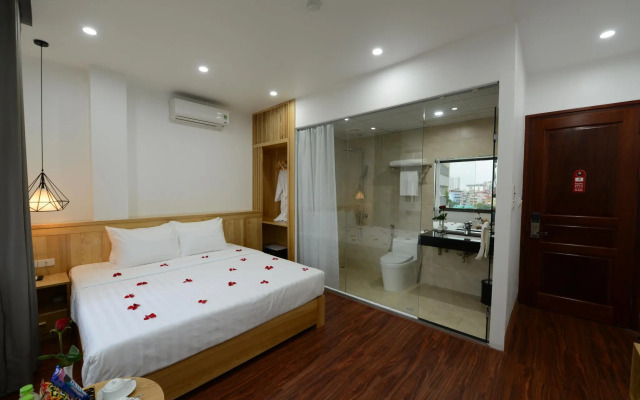 Blue Hanoi Inn City Hotel