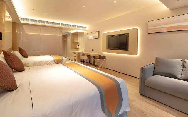 Hotel Golden Dragon