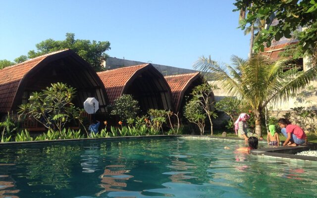 Dream Hotel