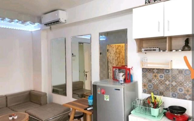 Beautiful Sea view 2BR Strong WiFi Connected to the mall (32) – Kitchen – Jakarta