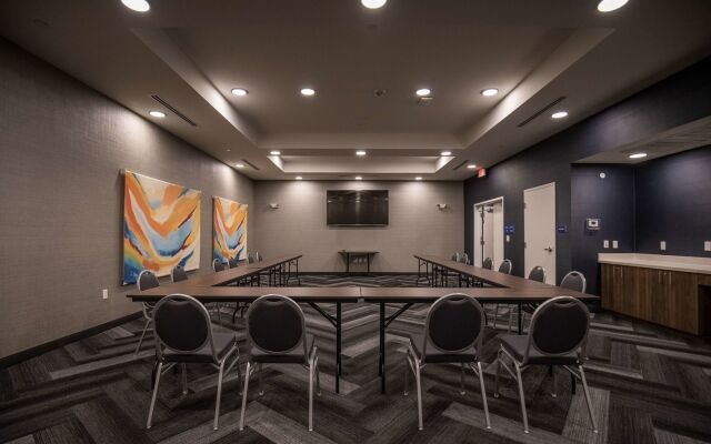 TRU By Hilton Allen Dallas