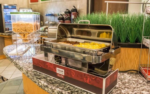 Comfort Suites Monroeville