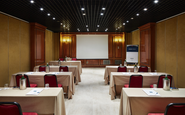 UNAHOTELS Scandinavia Milano Hotel