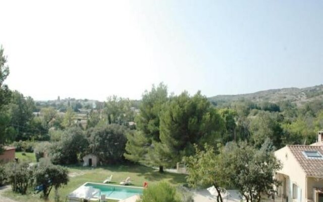 Apartment Eyguieres with Outdoor Swimming Pool 419