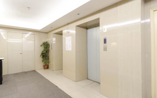 RedDoorz Plus @ Orchard Tower Manila