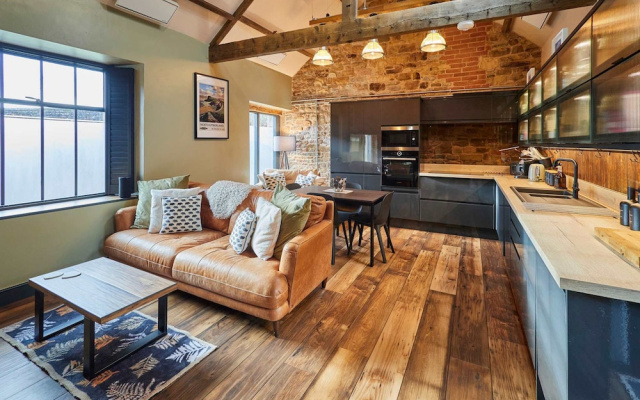 Host Stay Kingbridge Forge