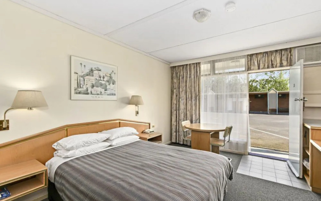Comfort Inn Moe – Guest Rooms – Newborough