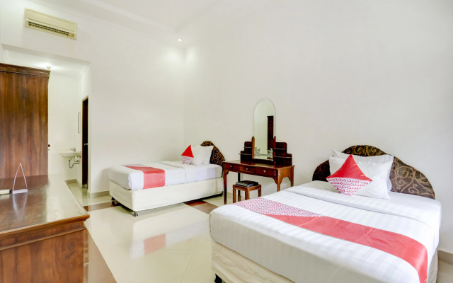 Super OYO 3261 Hotel Ratu