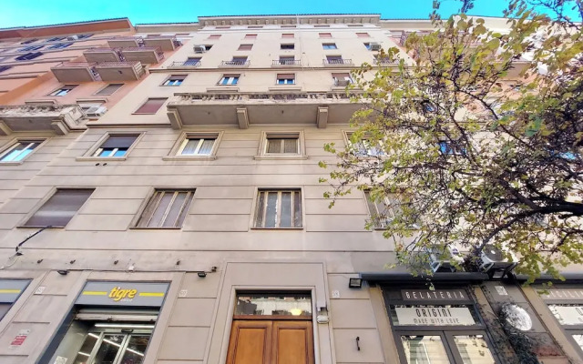 YCH Delightful flat near San Giovanni