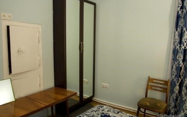 Pushkin 10 Hostel