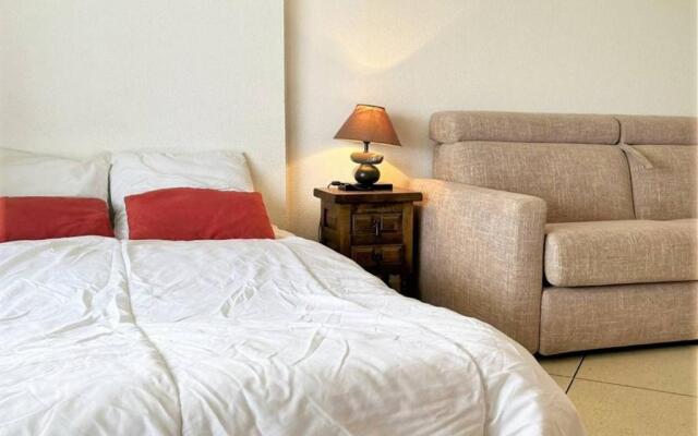 Appartement Le Lavandou, 1 pièce, 3 personnes - FR-1-251-208