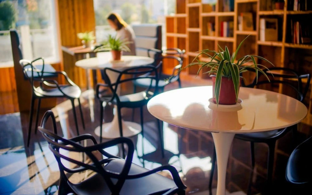 Huangshan IELTS Hotel