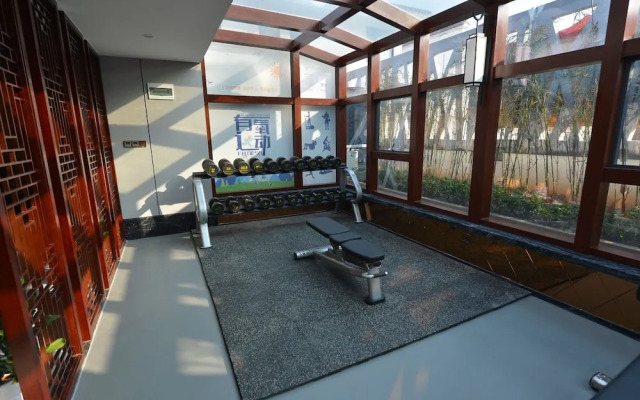 Jingcui Huanyi Hotel