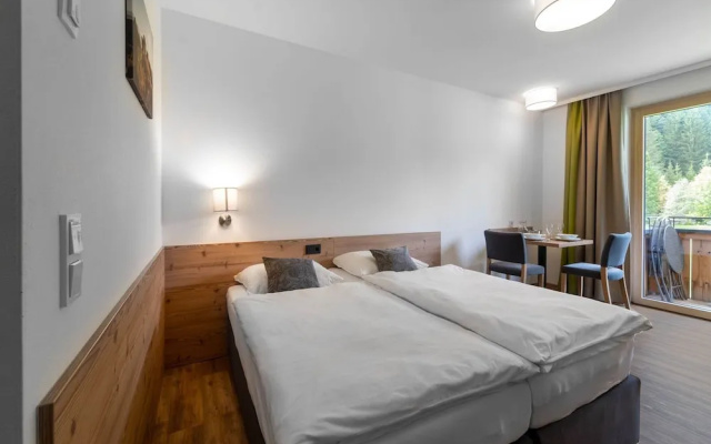 Luxury Chalet in Saalbach-hinterglemm With Sauna