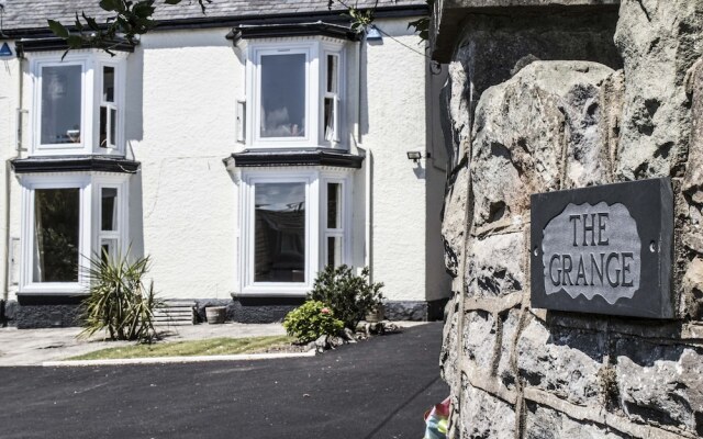 The Grange Guesthouse, Cefn-Coed