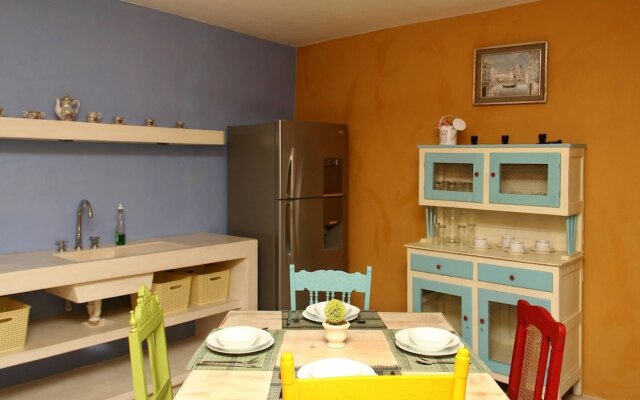 Merida Downtown Casa Colonial Suite