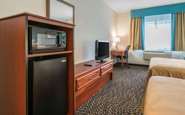 Quality Inn & Suites Sequim at Olympic National Park