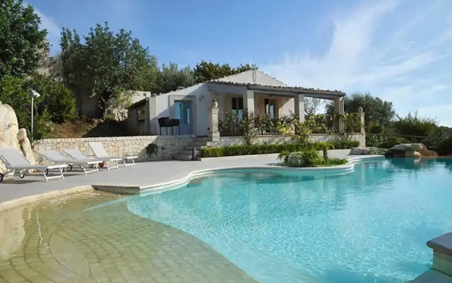 Villa Iris
