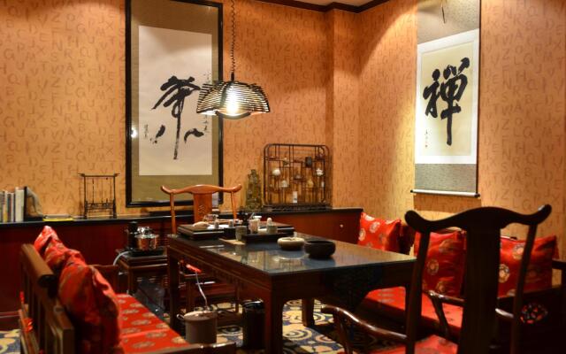 Dunhuang Grand Soluxe Hotel
