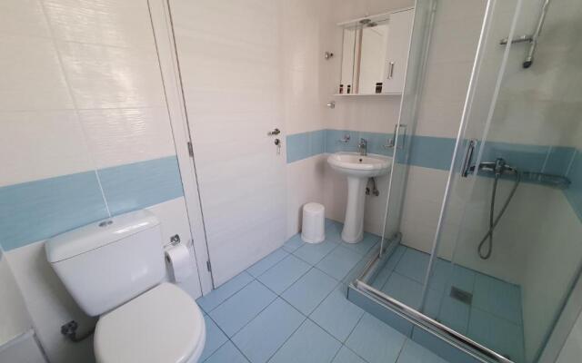 Stoupa Lefktro 1