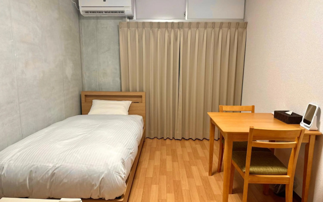 Travel&Book Hotel Hulaton Cabin Takamatsu - Hostel – Guest Rooms – Takamatsu