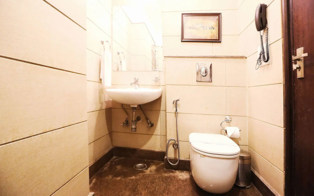The Grand Hotel by OYO Rooms