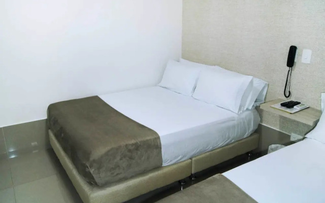 Bayit Tov Circunvalar Hotel