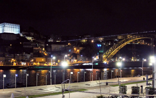 Porto By the River 1 - Gaia