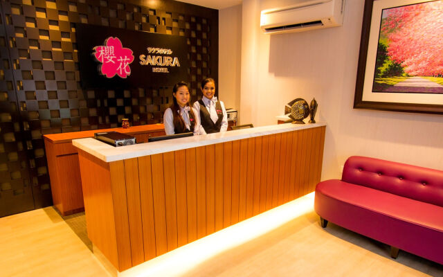 ZEN Rooms Sakura Boutique Hotel