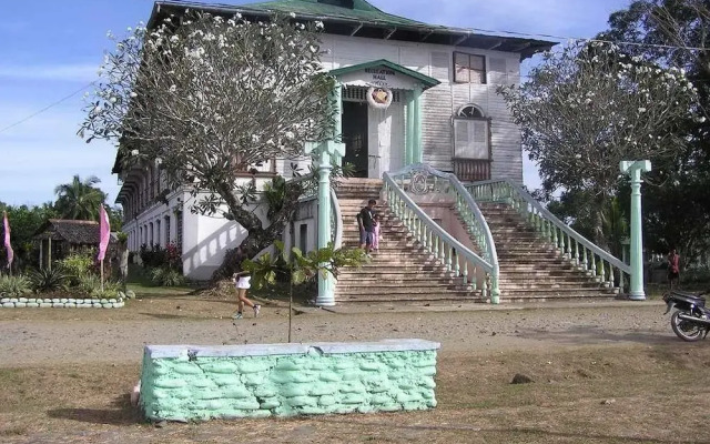 The Emerald Playa