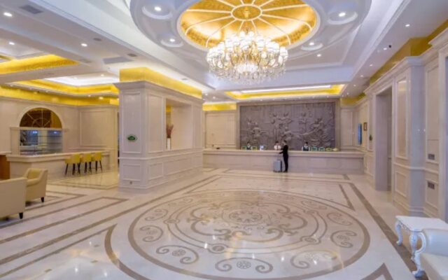 Vienna International Hotel