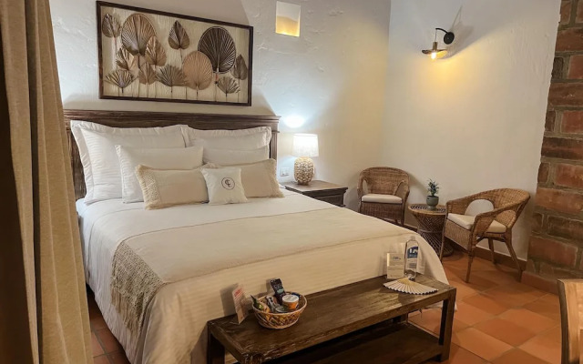 Casa Linaje Hotel Boutique by HMC- Cauca Viejo - Mayores de 10 años