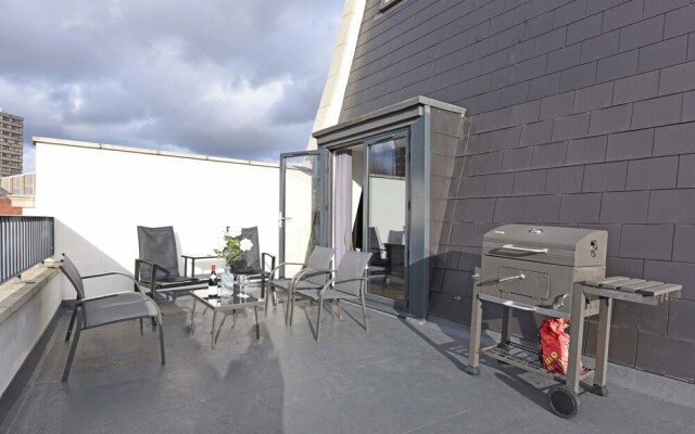 Modern & Spacious 2 Bed Apartment at Clapham Junction