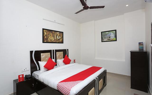 OYO 17443 Tirupati Residency