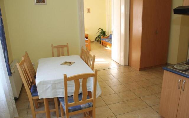 Afrodité Apartmanok Szálloda