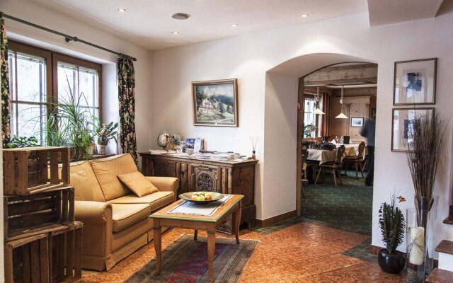 Arpuria l hidden luxury mountain home | Adults friendly