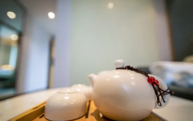 Haishang Hotel (Chongqing Shiqiaopu Subway Station Branch)