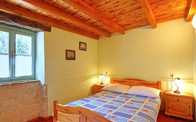 Cozy Holiday Home in Županici With Swimming Pool