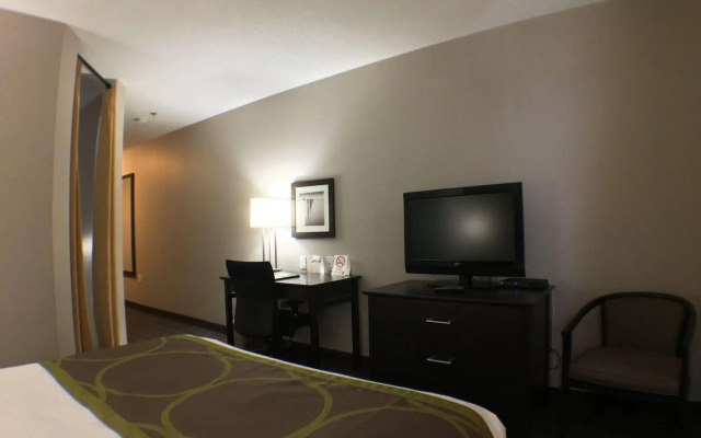 Super 8 by Wyndham Kapuskasing