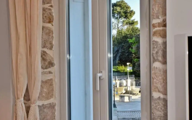 Luxury room Colonna 4*, center