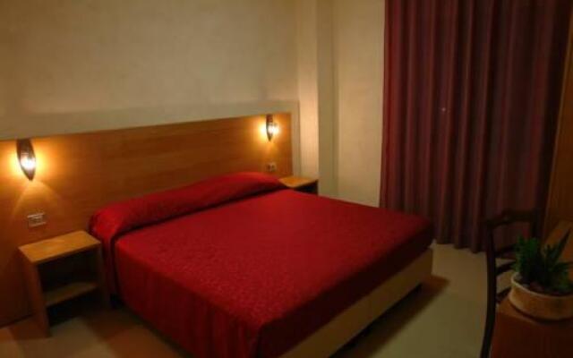 Hotel Corona