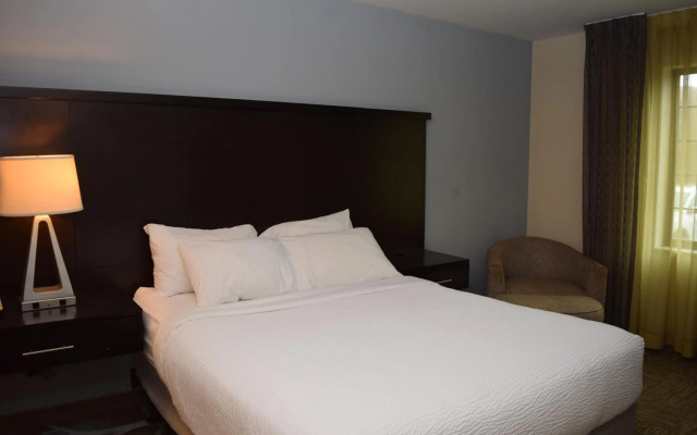 Staybridge Suites Liverpool Syra by IHG