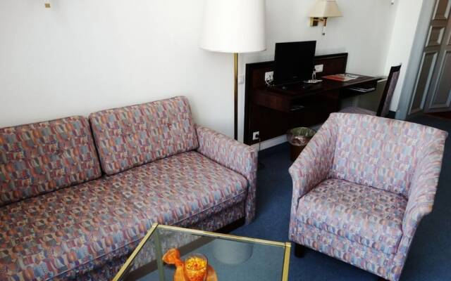 Hotel Villa Kipping – Central Station Dresden