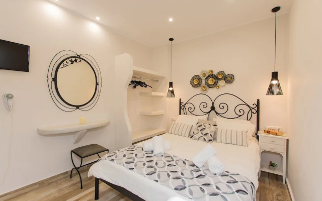 Naxos Enjoy Apartments