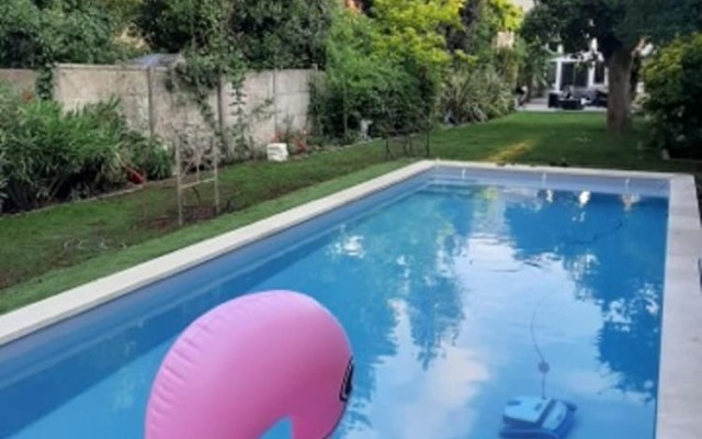 Villa With 4 Bedrooms In Bordeaux, With Private Pool, Enclosed Garden And Wifi