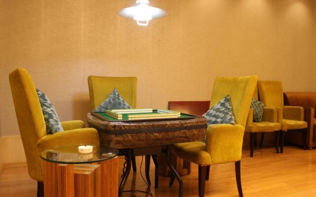 Hangzhou Linan Wonderland Hotel