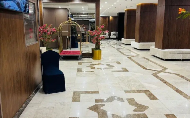 Alzaer Almutamyez Ajyad
