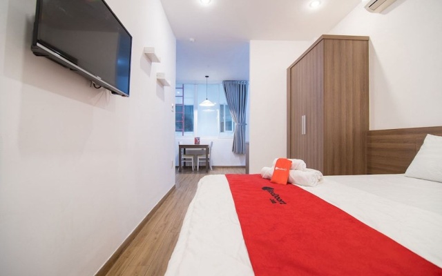 Reddoorz Plus Near Tan Dinh Market – Guest Rooms – Ho Chi Minh City