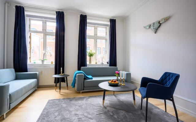 Fantastic Three-bedroom Apartment in Copenhagen Osterbro