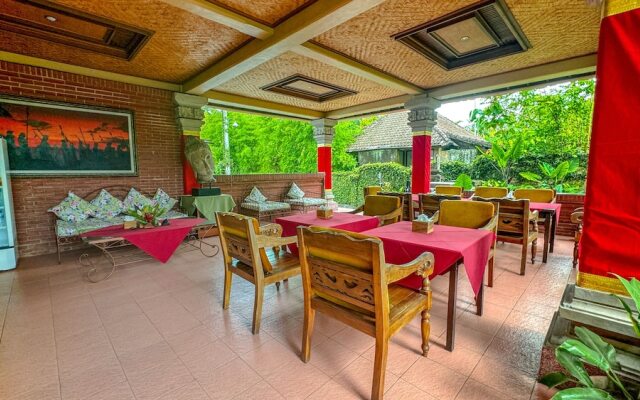 Garden View by Purely